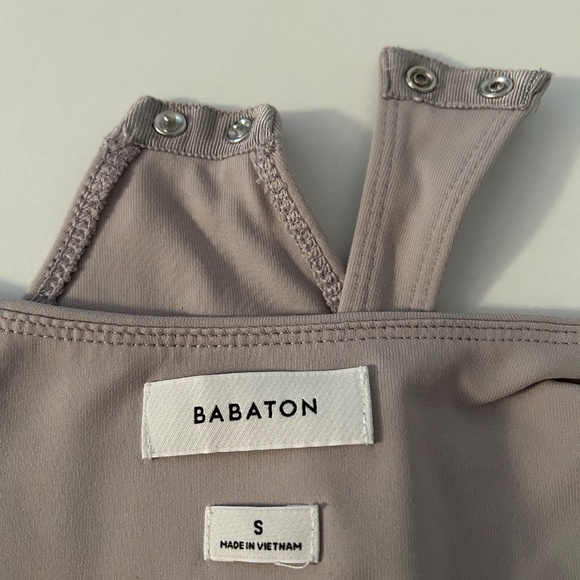 Babaton Contour V-Neck Longsleeve Bodysuit - Picture 5 of 6